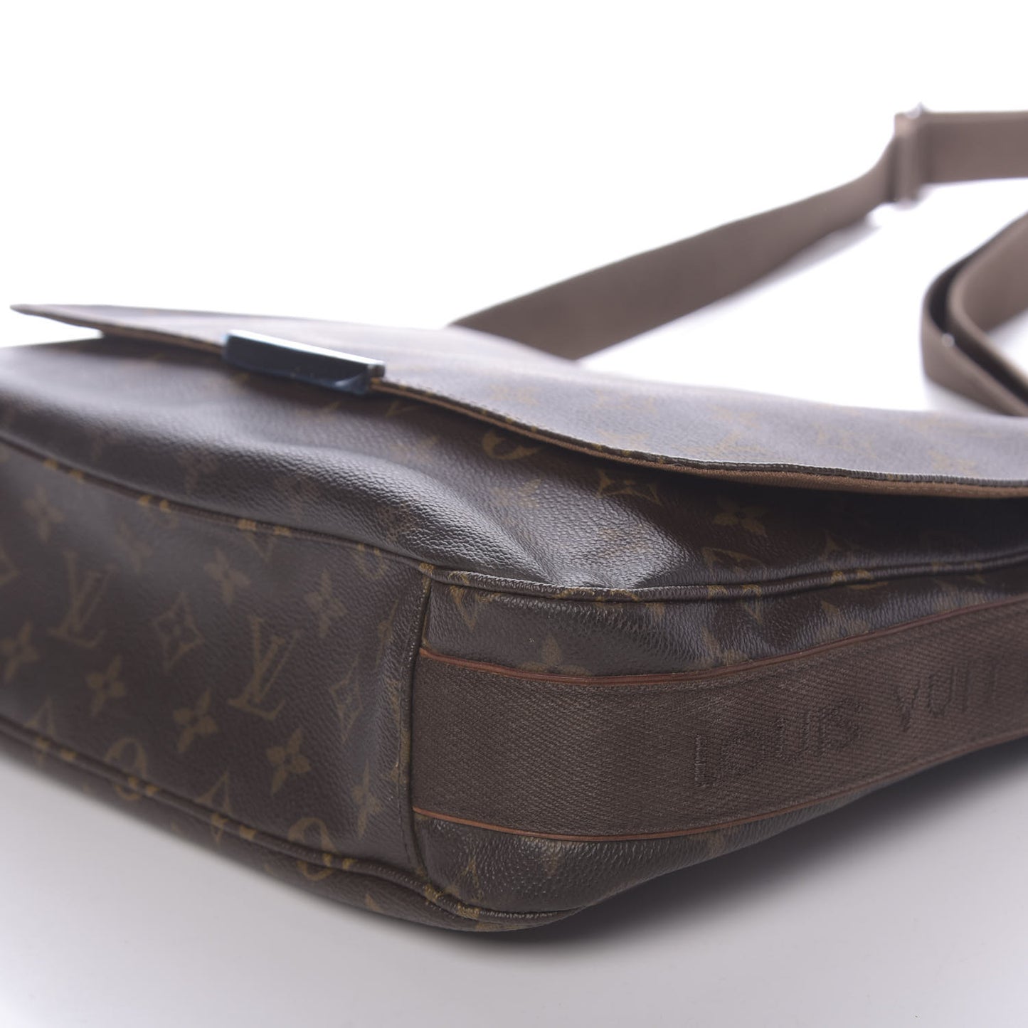 Monogram Beaubourg MM Messenger Bag