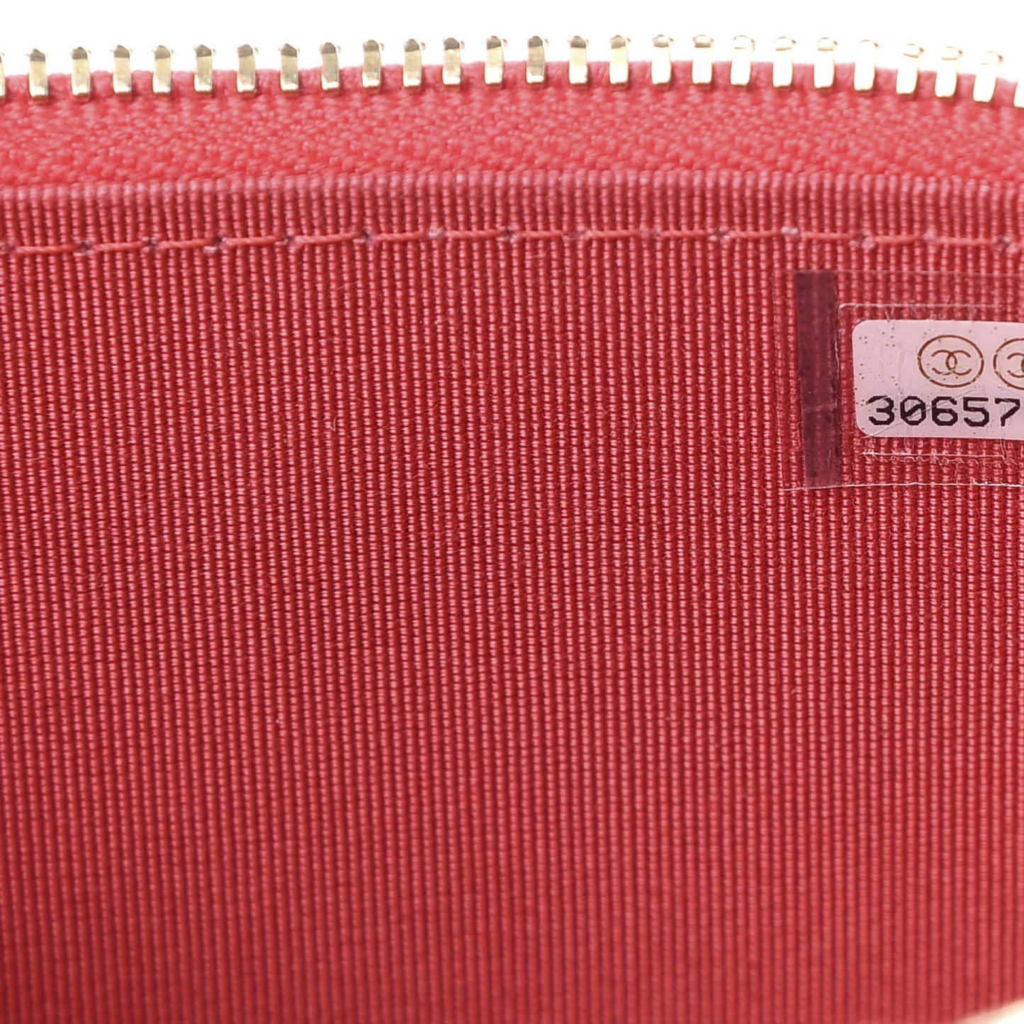 Caviar Quilted Mini Vanity Case With Chain Red