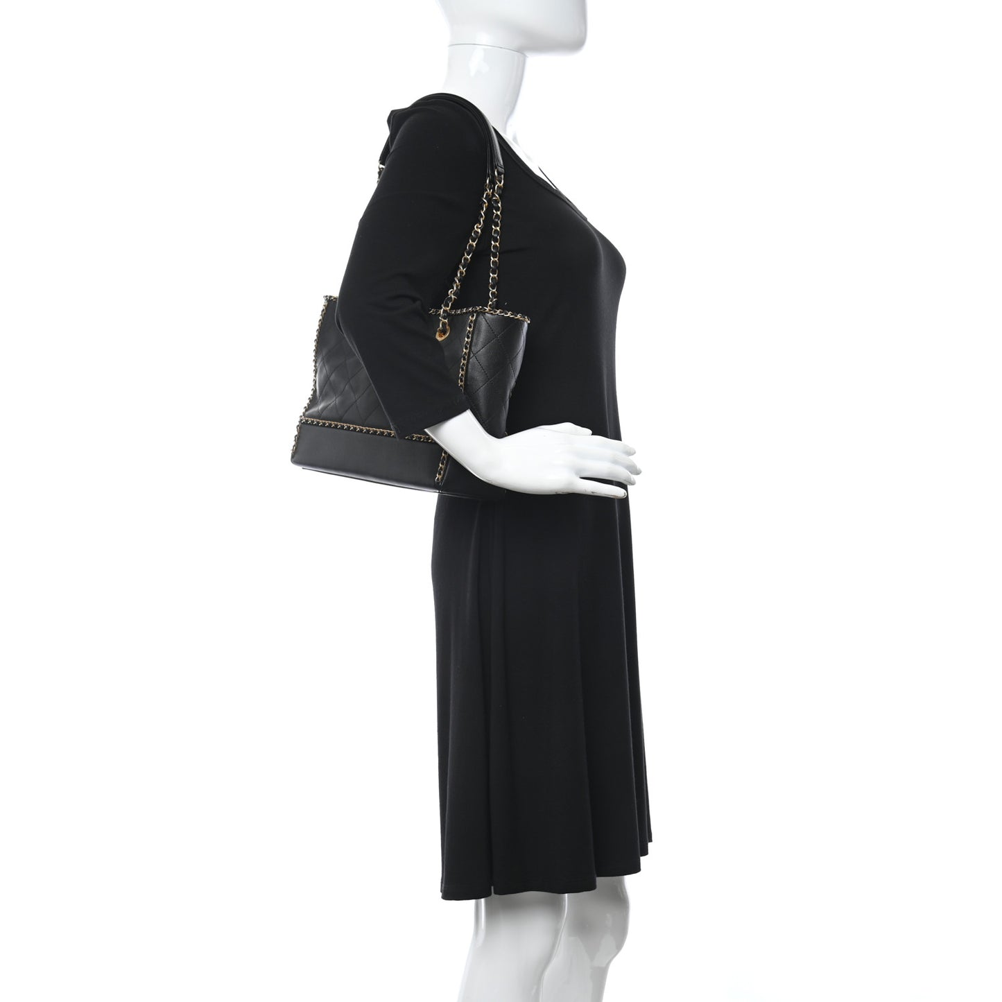 Calfskin Quilted Chain Lines Shopping Tote Black