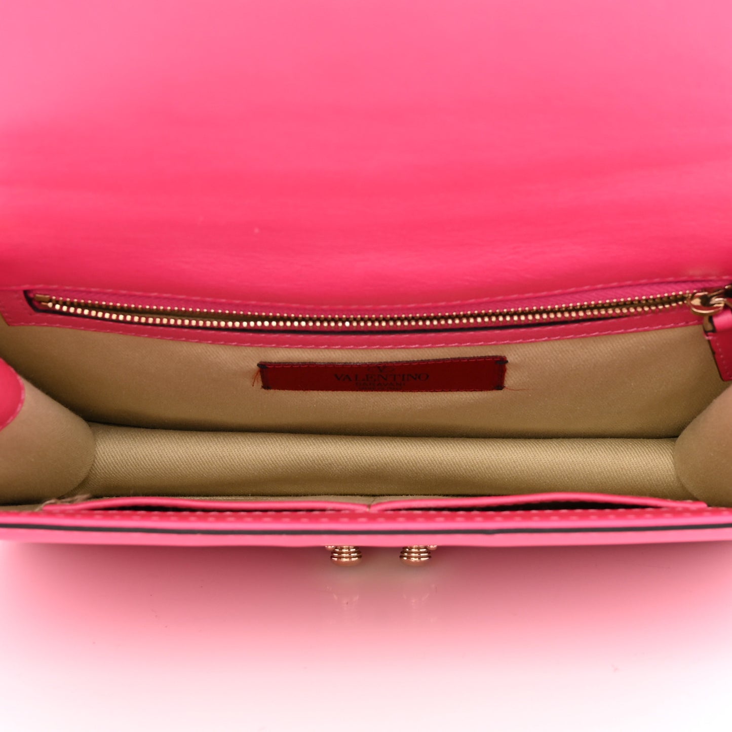 Vitello Medium Glam Lock Rockstud Flap Fuxia Fluo