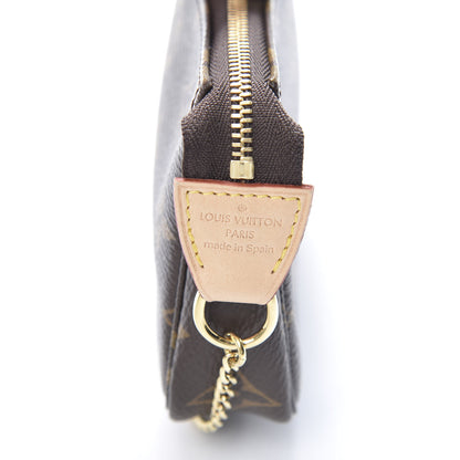 Louis Vuitton Monogram Mini Pochette Accessories 6 of 8