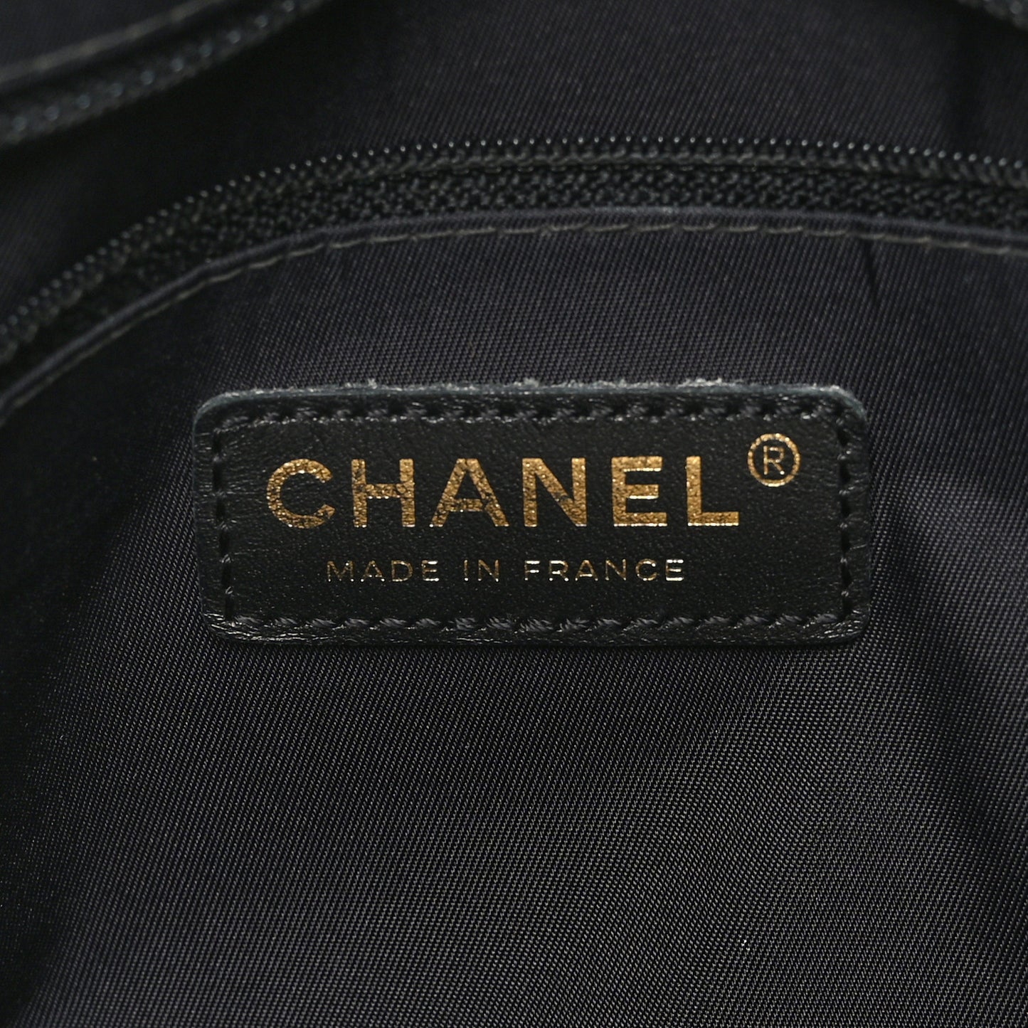 Nylon Medium Travel Tote Black