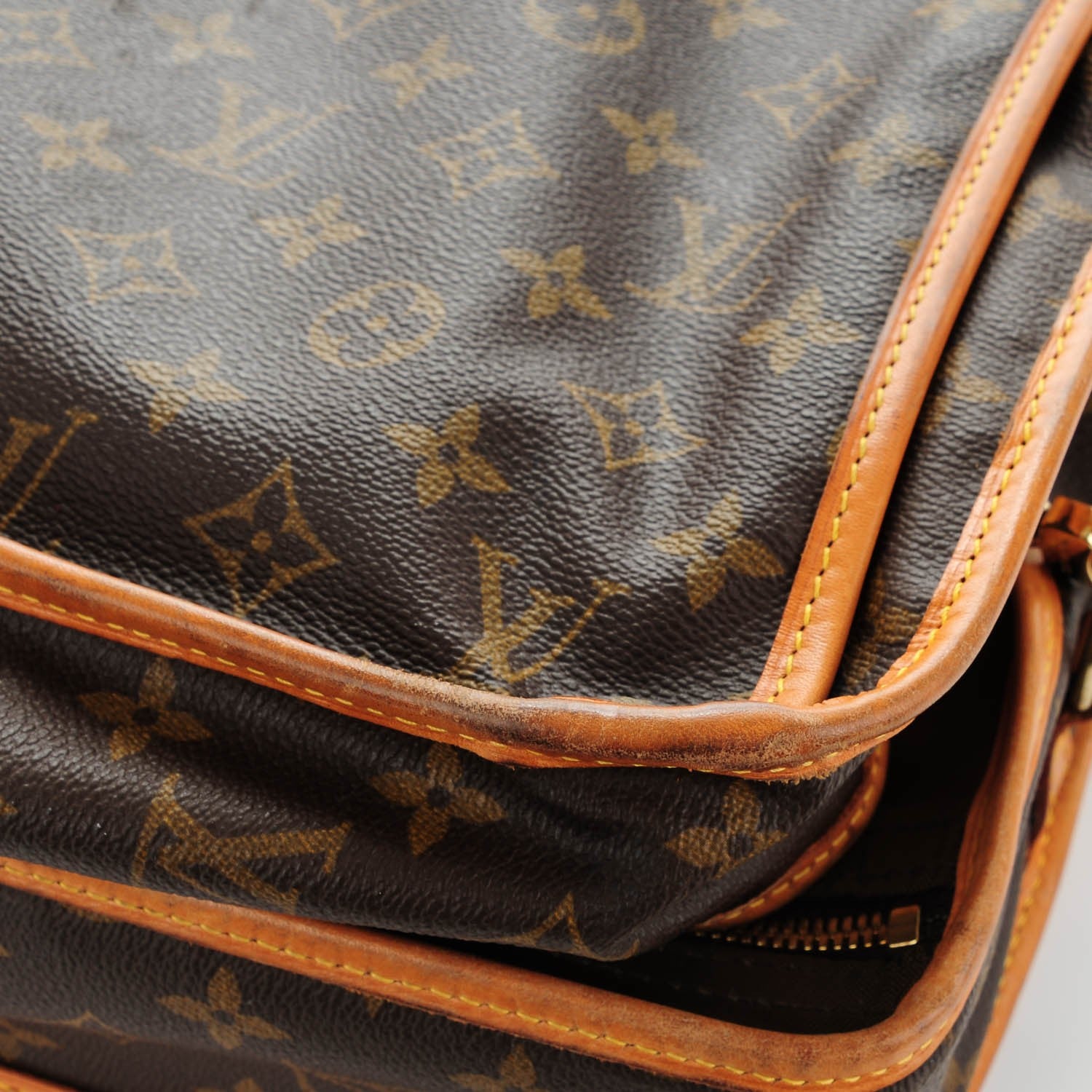 Louis Vuitton Monogram Garment Bag 7 of 10