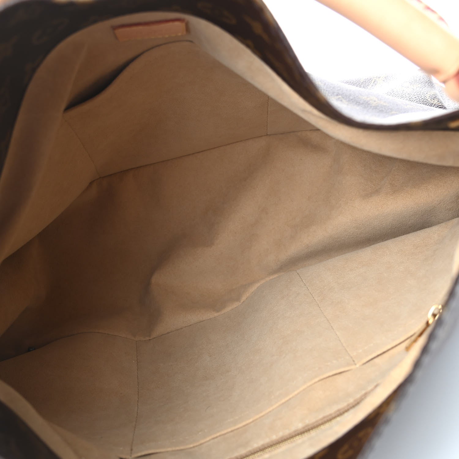 Louis Vuitton Monogram Artsy MM 5 of 9