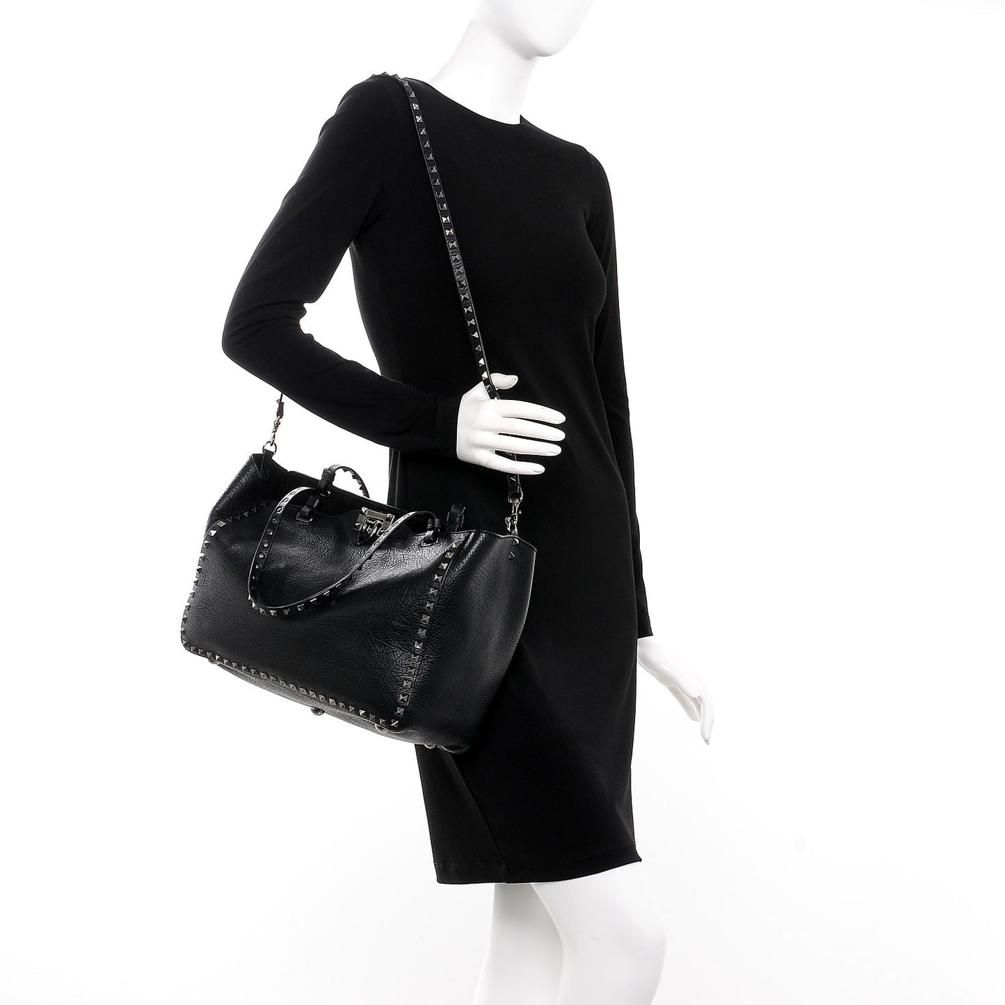 Vitello Medium Rockstud Tote Black