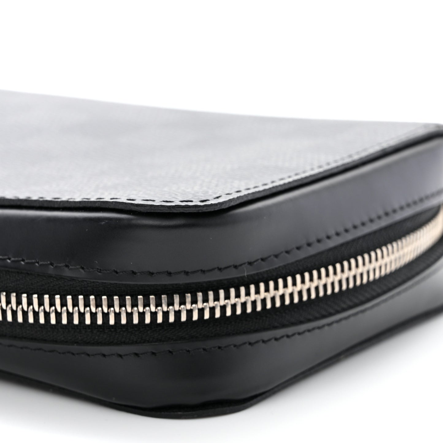 LOUIS VUITTON Damier Graphite Zippy XL Wallet