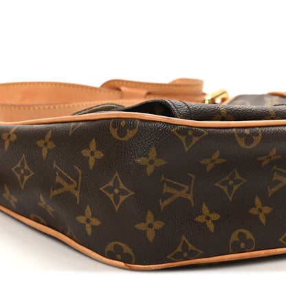 Louis Vuitton Monogram Hudson GM 8 of 9