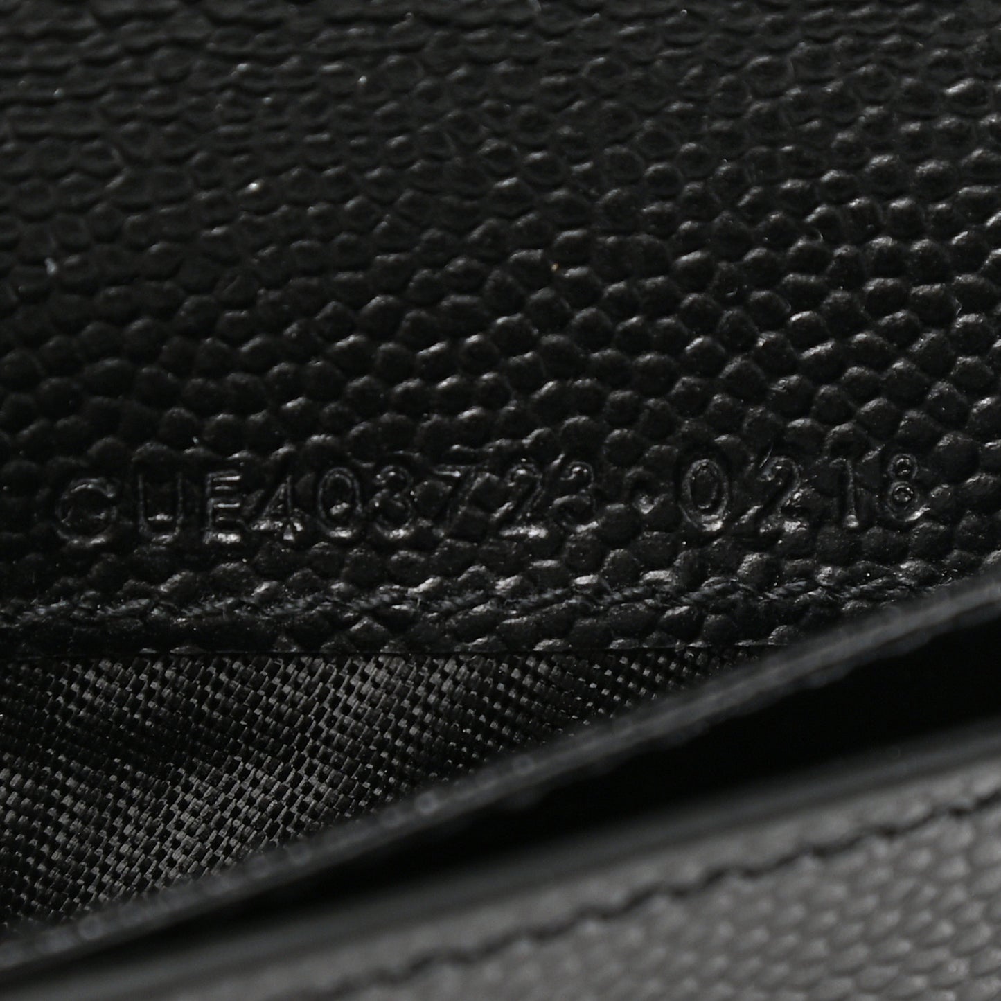 Grain De Poudre Matelasse Chevron Monogram Compact Zip Around Wallet Black