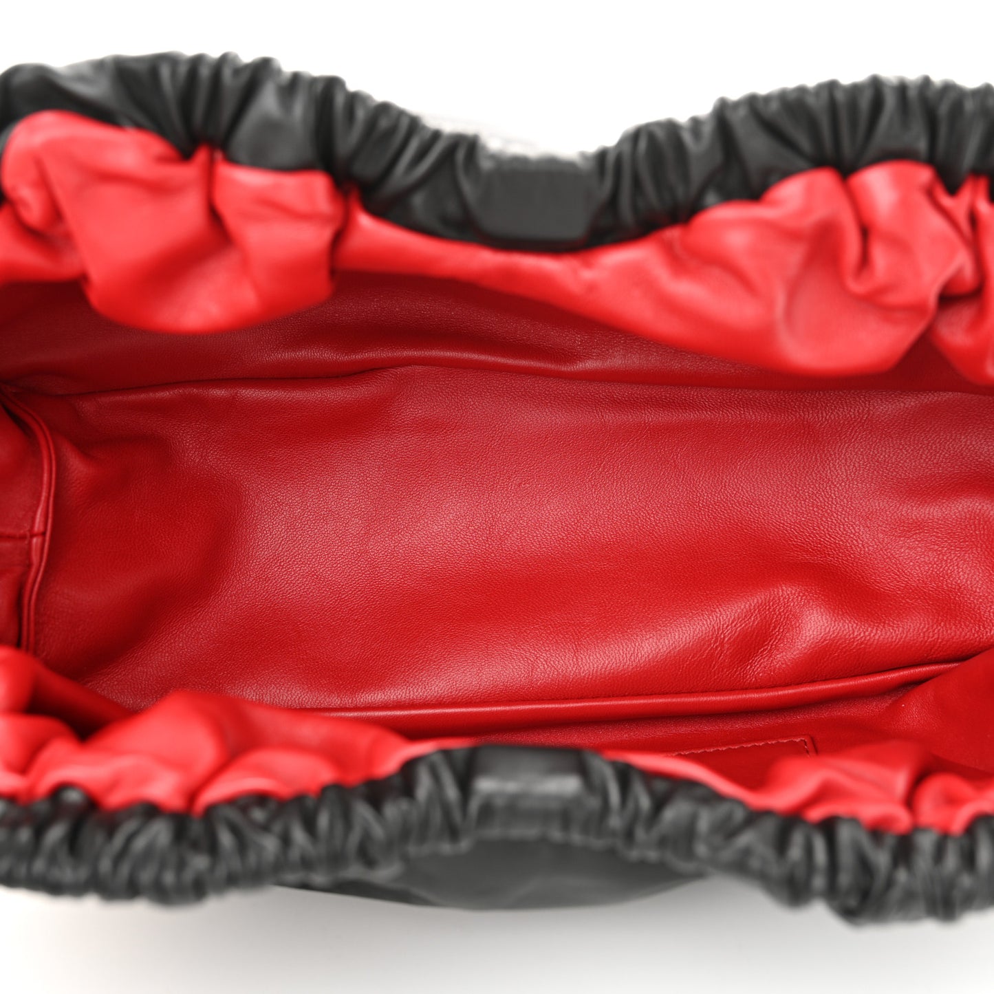 Lambskin Cloud Clutch Black Flamma