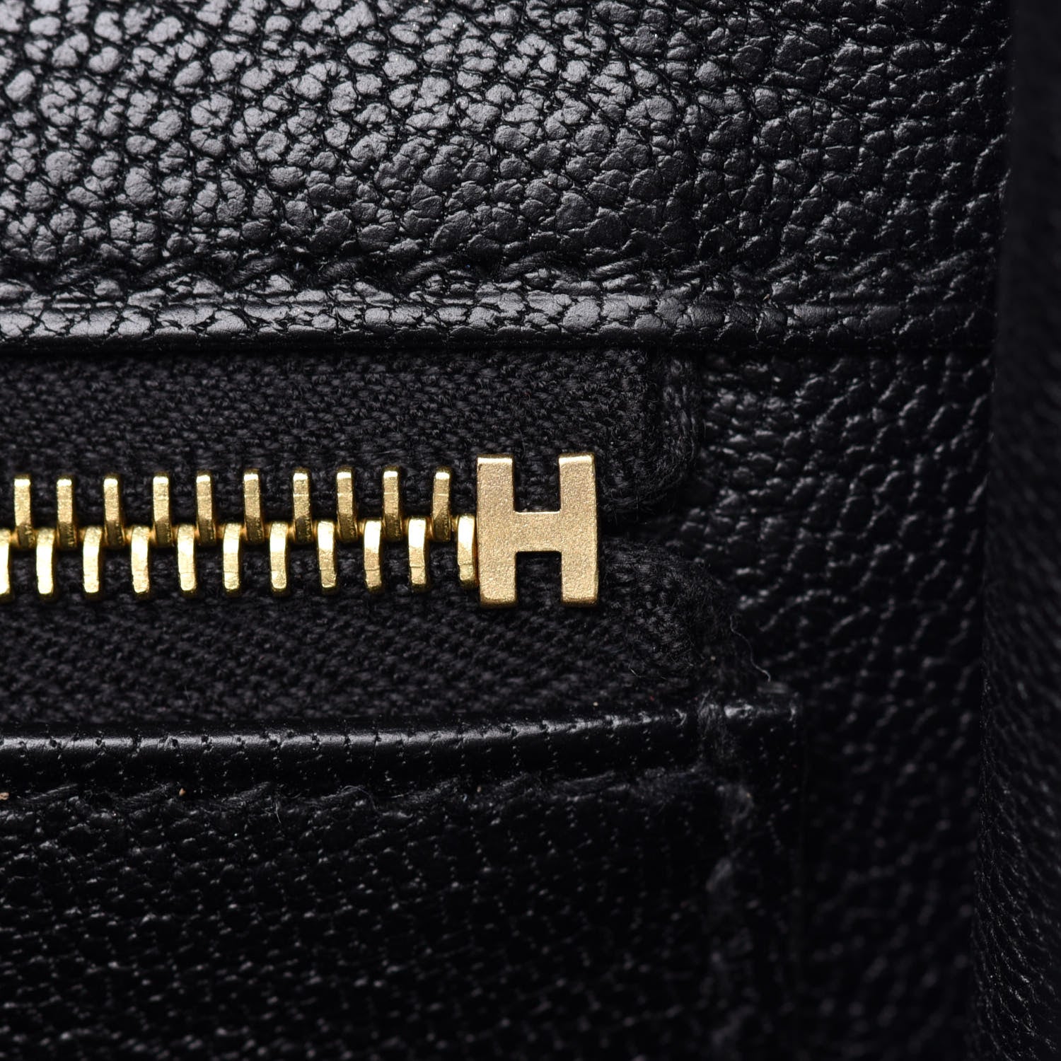 Hermes Taurillon Novillo Shiny Niloticus Crocodile Birkin Touch 25 Black 21 of 35