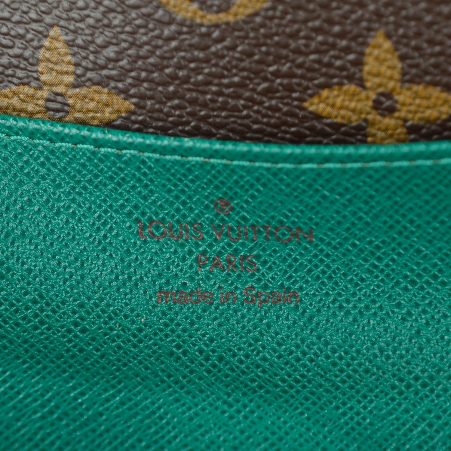 Louis Vuitton Monogram Emilie Wallet Vert 6 of 8