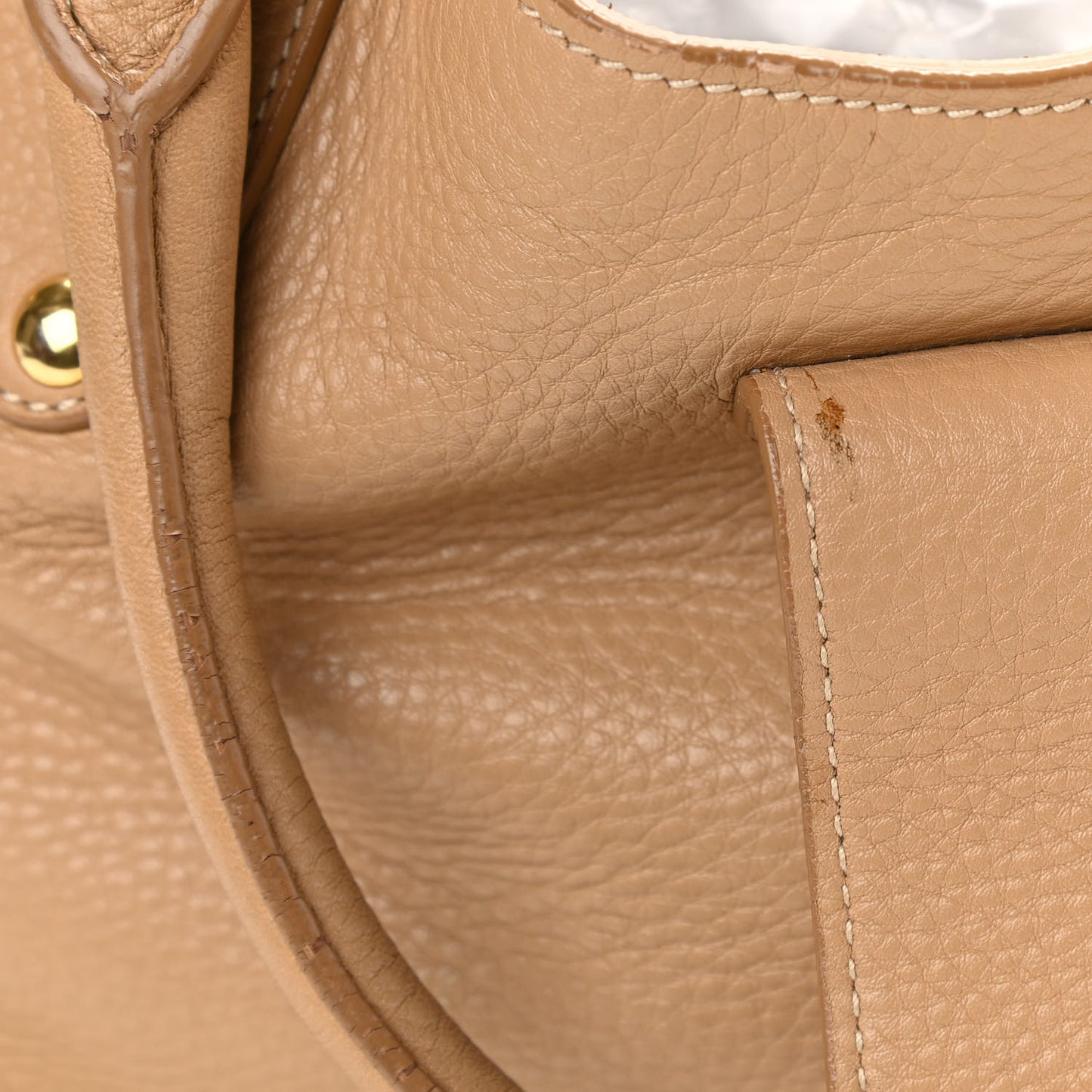 Vitello Daino Pushlock Tote Sughero