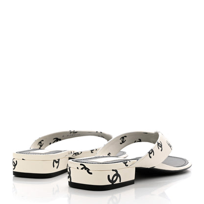 Chanel Lambskin Printed CC Thong Sandals 40 White Black 4 of 9