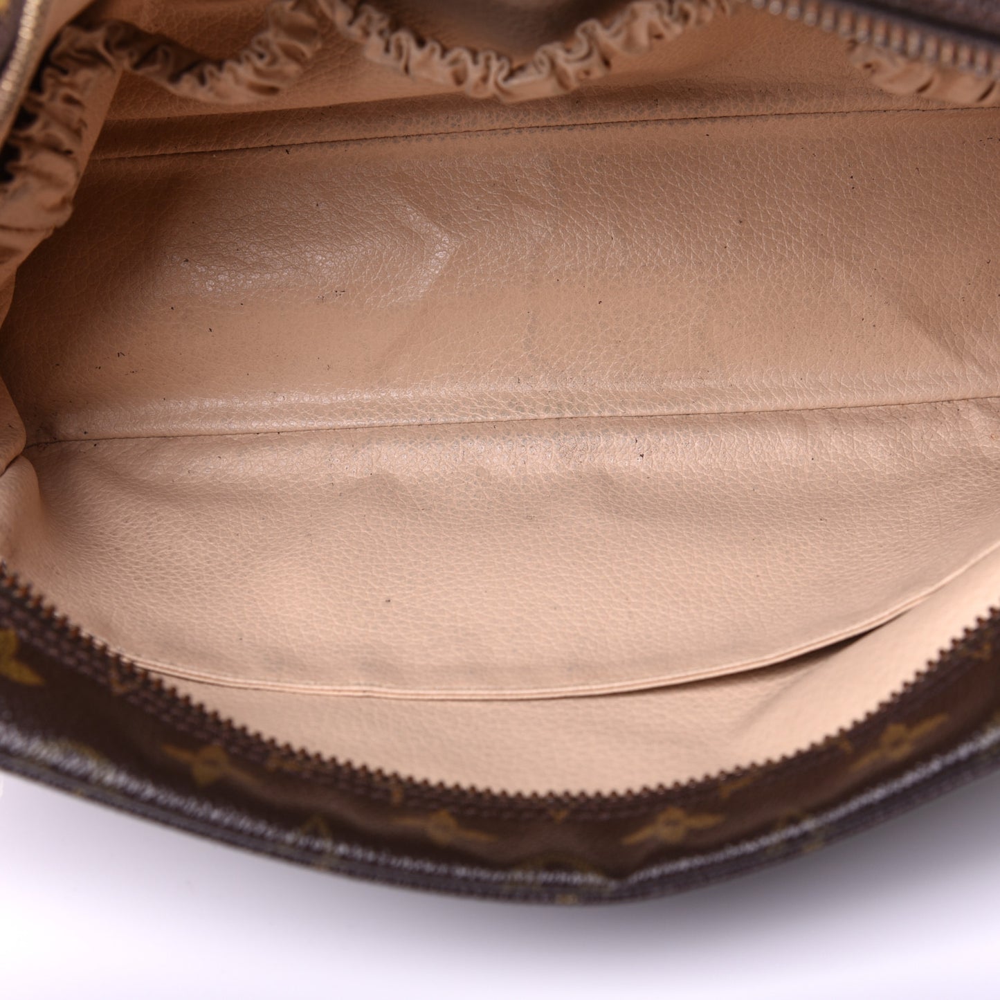 Monogram Trousse Toilette 28