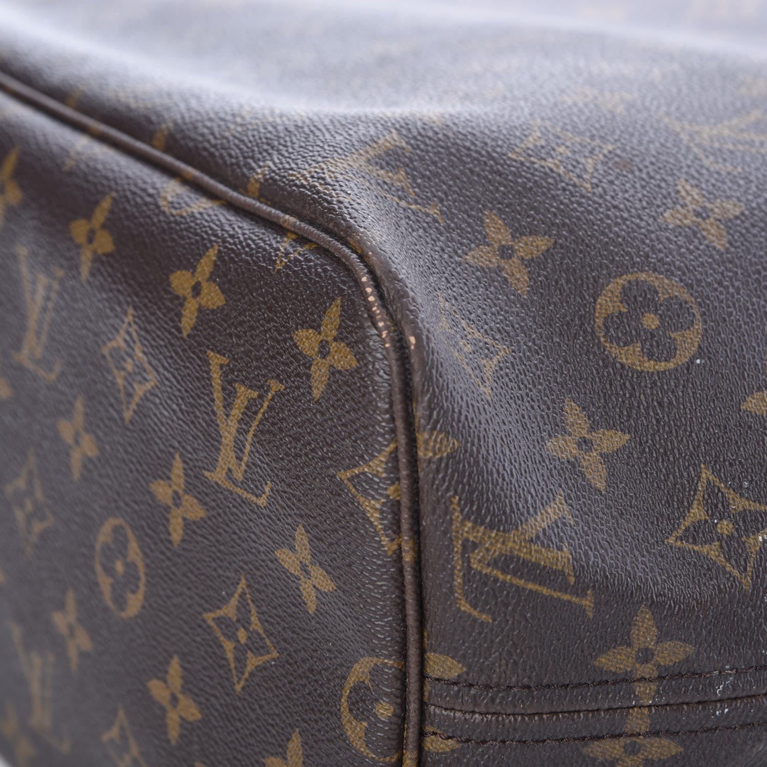 Louis Vuitton Monogram Neverfull MM 16 of 22