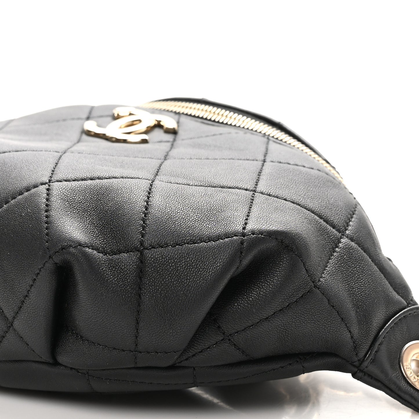 Lambskin Quilted Resin Bi-Color Waist Bag Fanny Pack Black