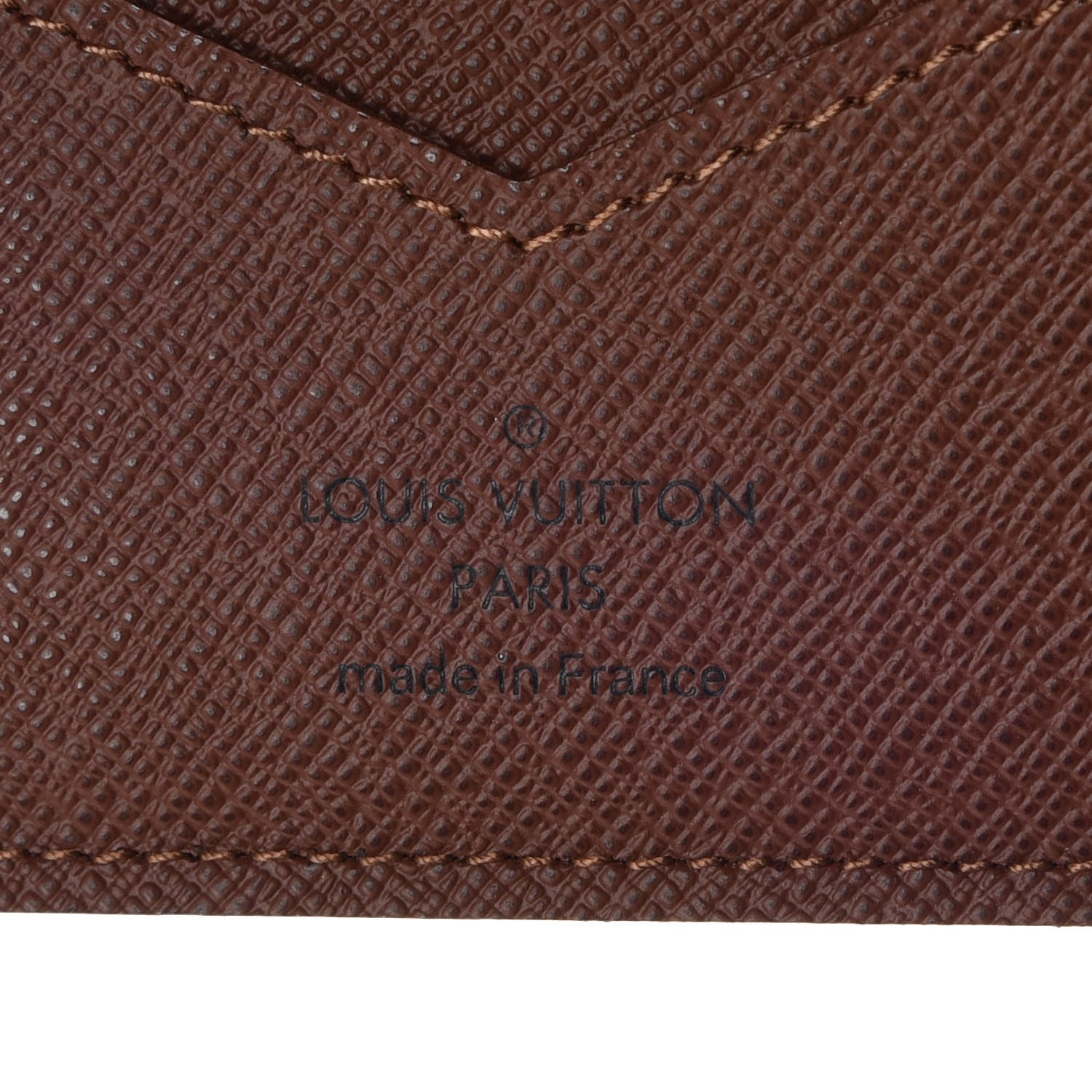 Louis Vuitton Monogram Passport Cover 6 of 9