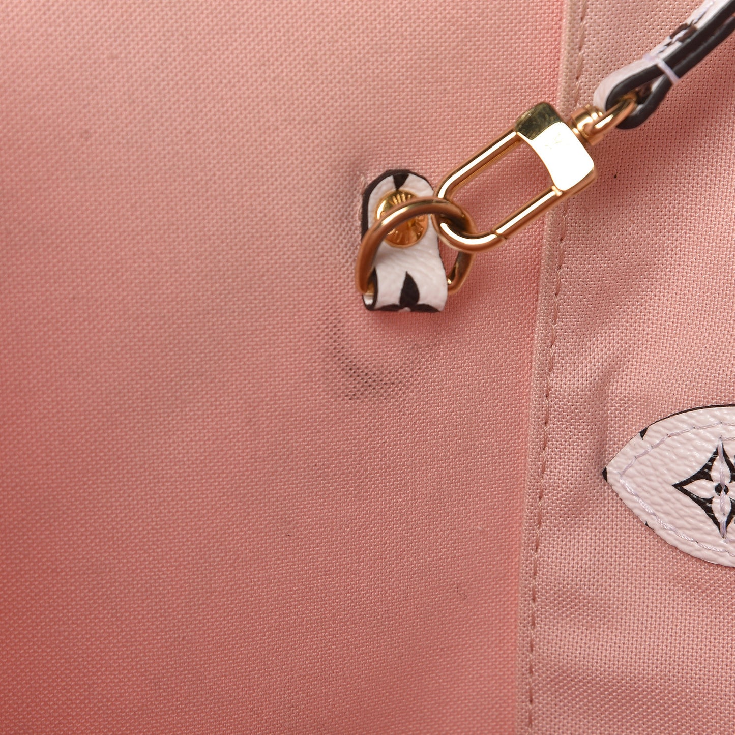 Monogram Giant Neverfull MM Rouge