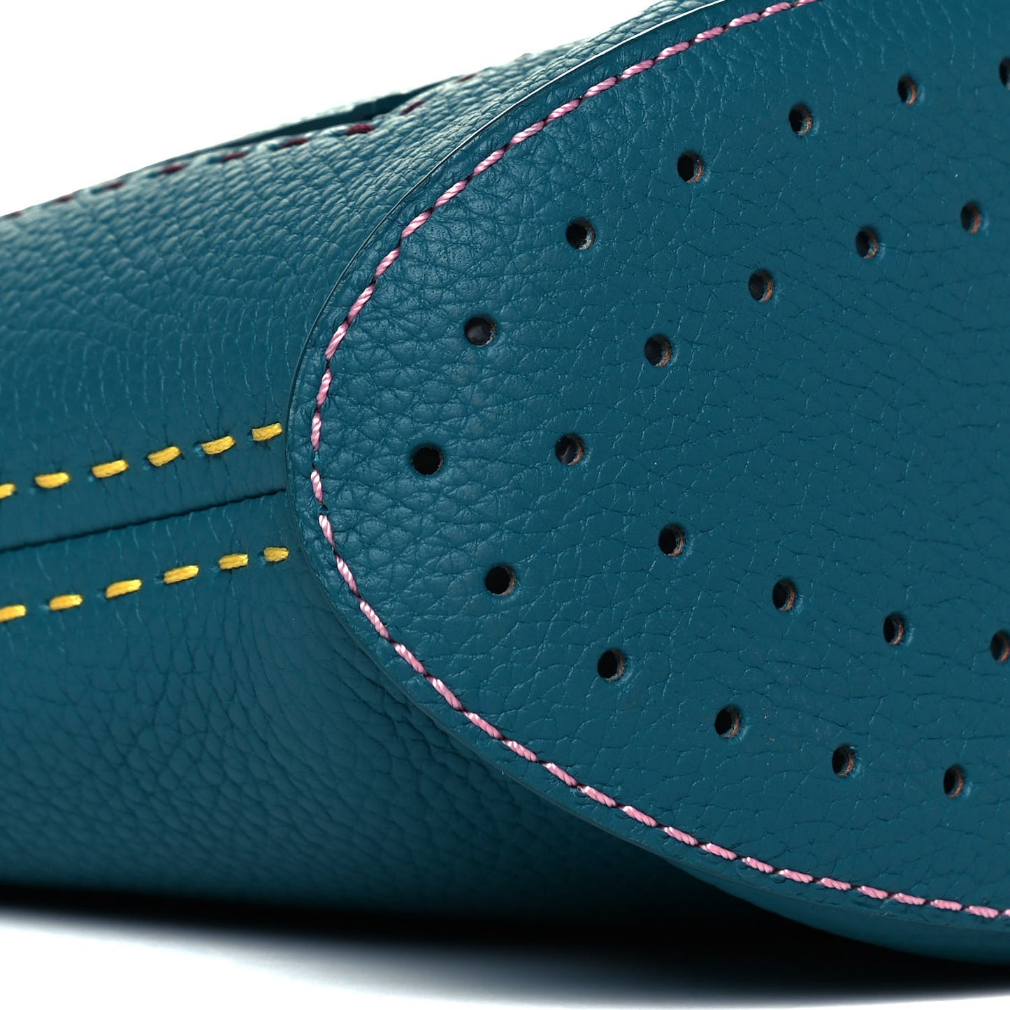 Taurillon Mini Pin Bucket Peacock