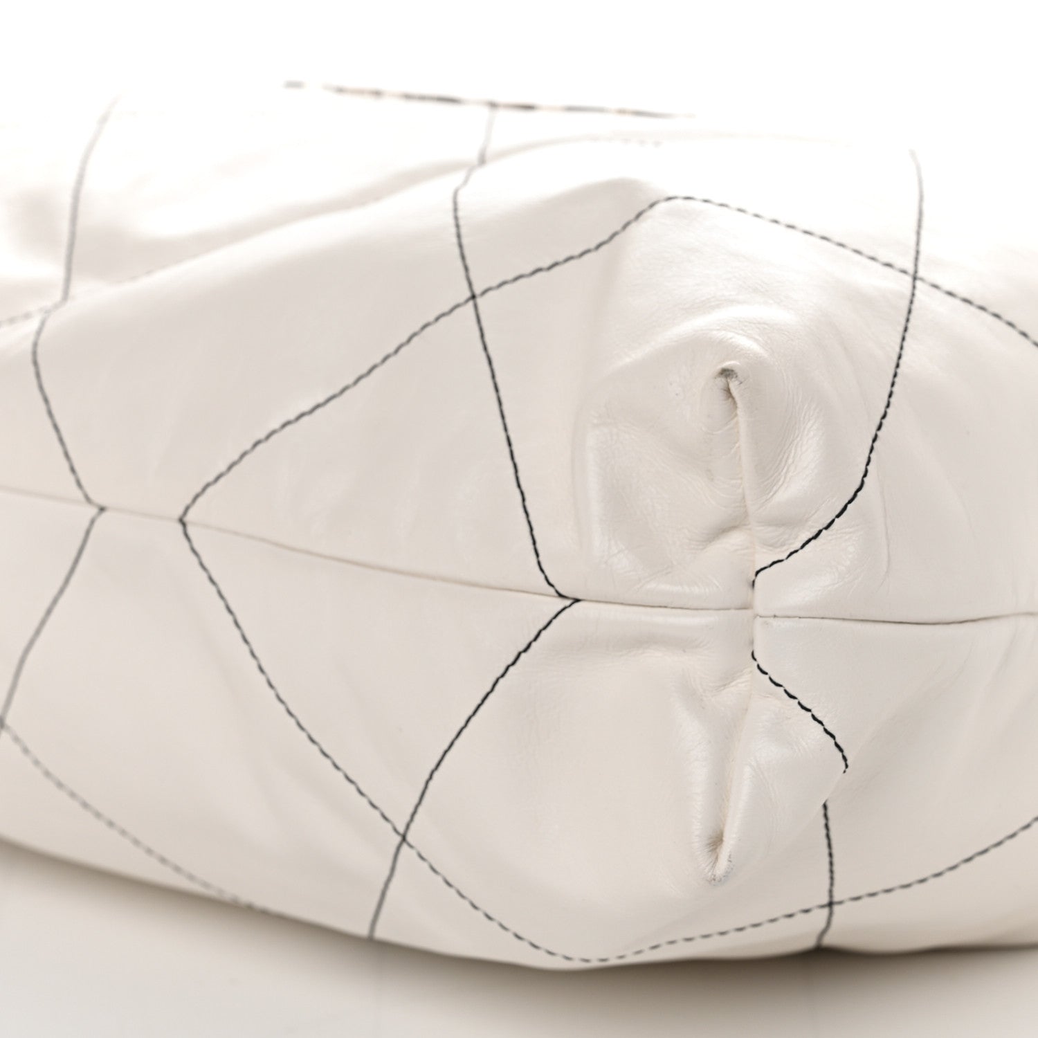Chanel Shiny Calfskin Quilted Chanel 22 White Black 12 of 14