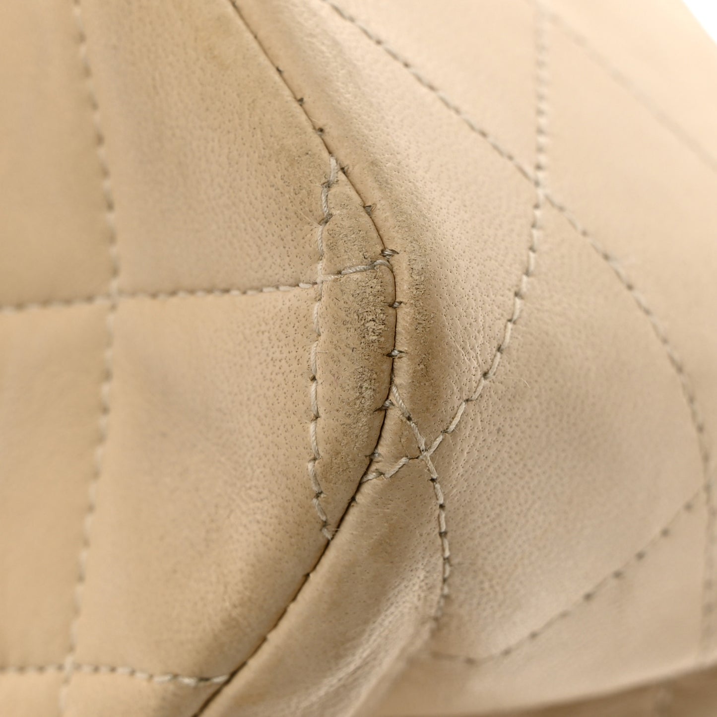 Lambskin Quilted Medium Double Flap Beige