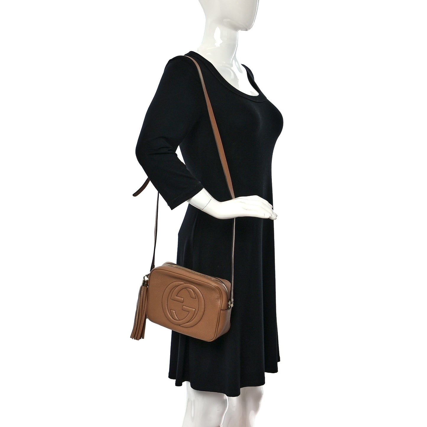 Pebbled Calfskin Small Soho Disco Bag Camelia