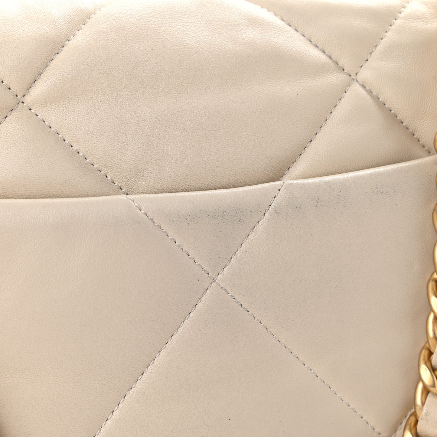 Lambskin Quilted Medium Chanel 19 Flap Light Beige