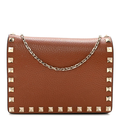Valentino Garavani Pebbled Calfskin Rockstud Wallet On Chain Saddle Brown 1 of 9