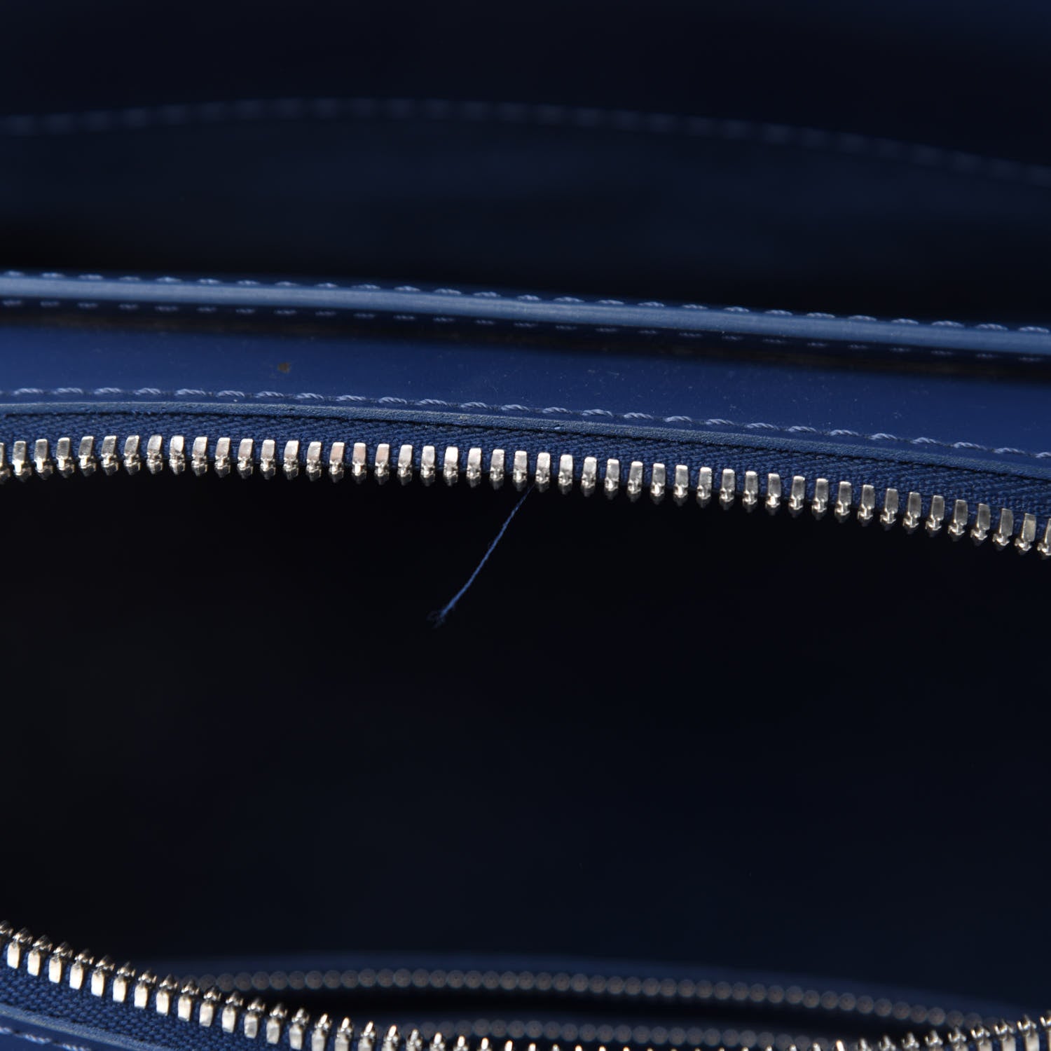 Louis Vuitton Epi Pont-Neuf Myrtille 8 of 10