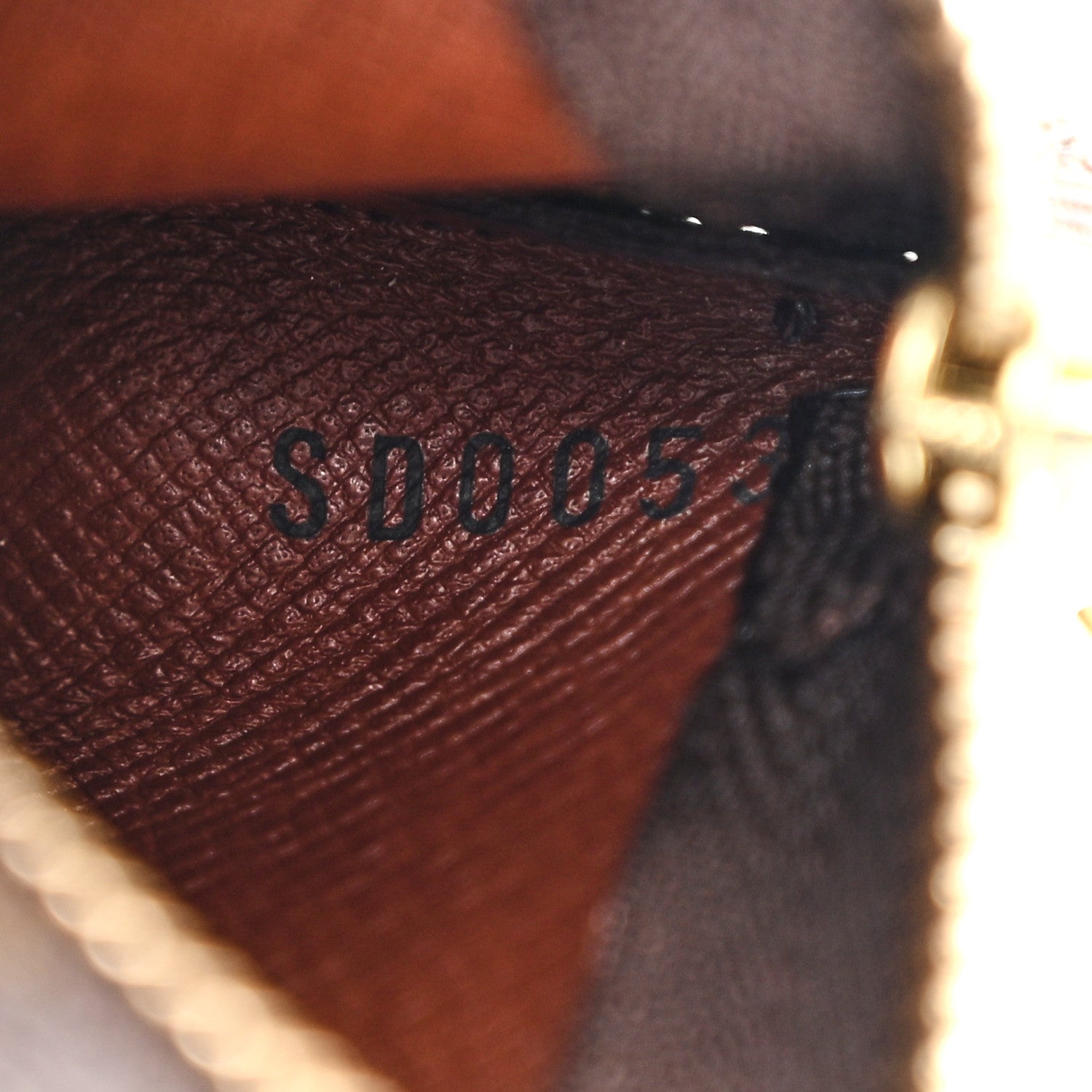 Louis Vuitton Monogram Key Pouch 7 of 8
