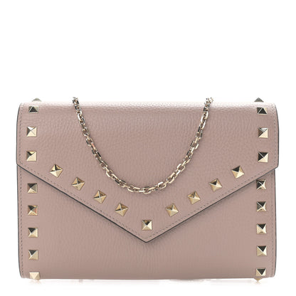 Valentino Garavani Pebbled Calfskin Rockstud Envelope Wallet on Chain Poudre 1 of 10