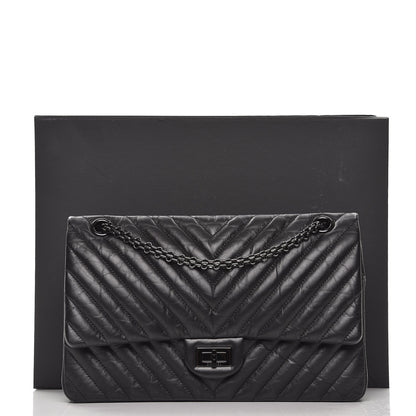 Chanel Aged Calfskin Chevron 2.55 Reissue 226 So Black 8 of 8