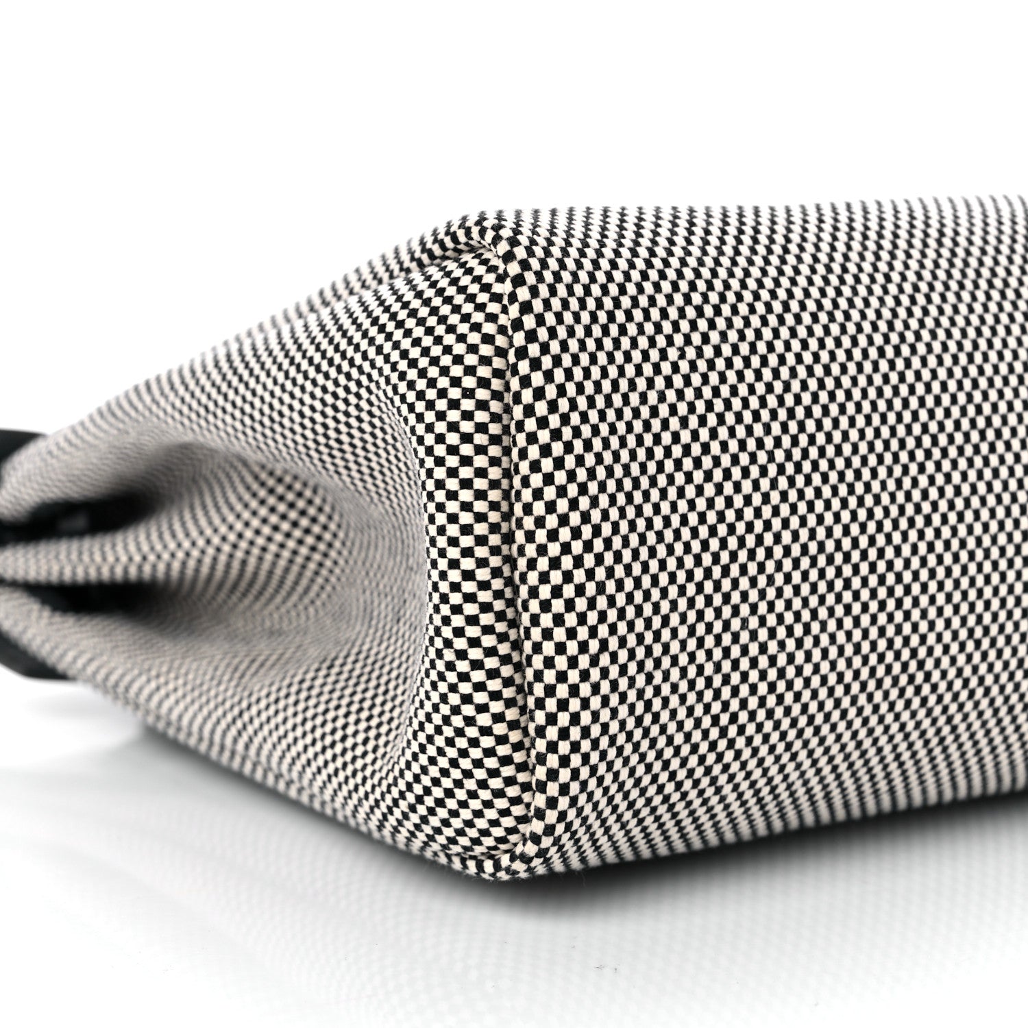 Hermes Vache Hunter Criss Viking Herbag Zip Retourne 31 PM Ecru Black 9 of 11