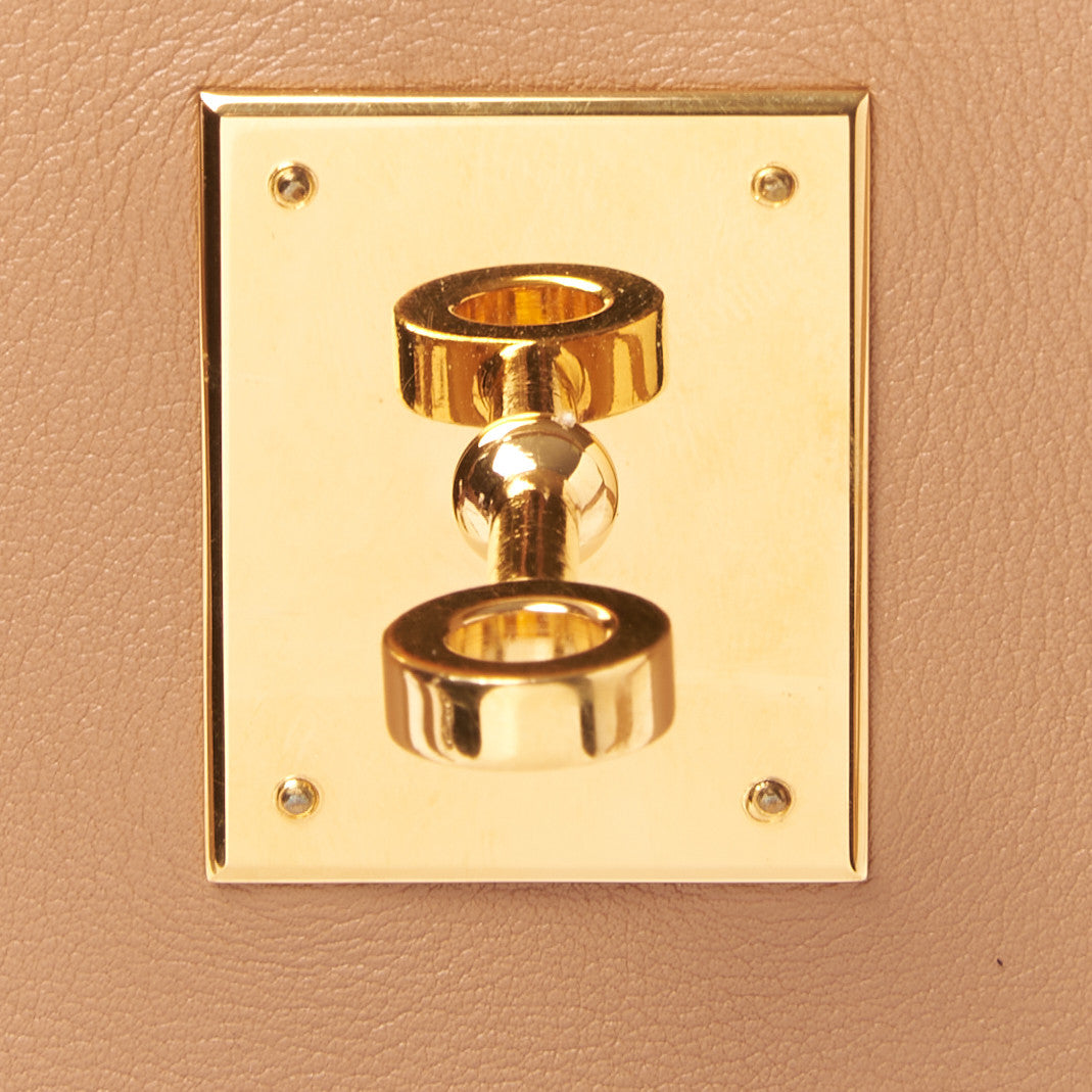 Swift Kelly Retourne 32 Biscuit