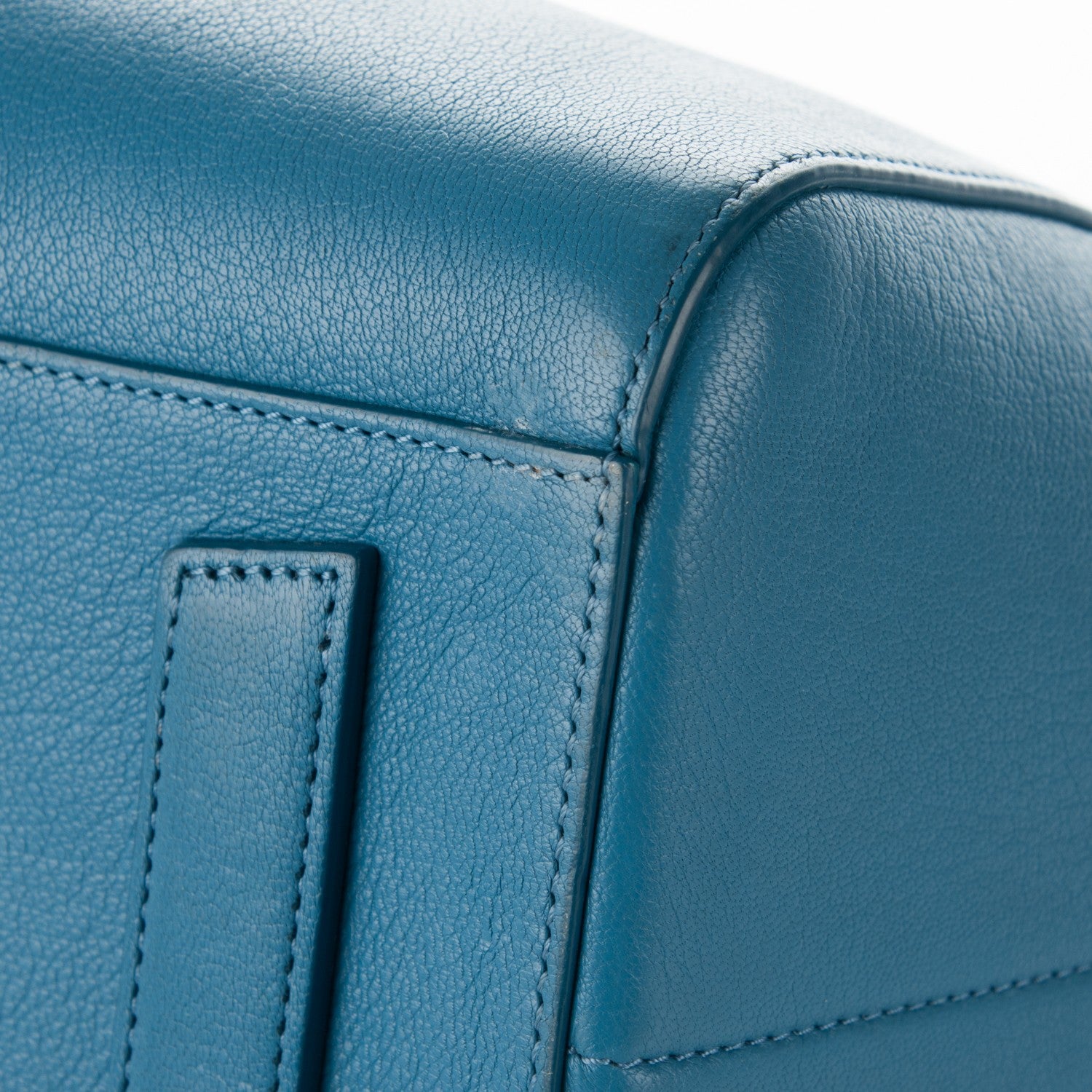 Givenchy Sugar Goatskin Medium Antigona Mineral Blue 11 of 11