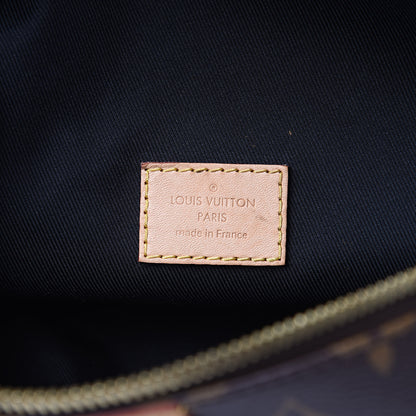 Louis Vuitton Monogram Bumbag 6 of 10