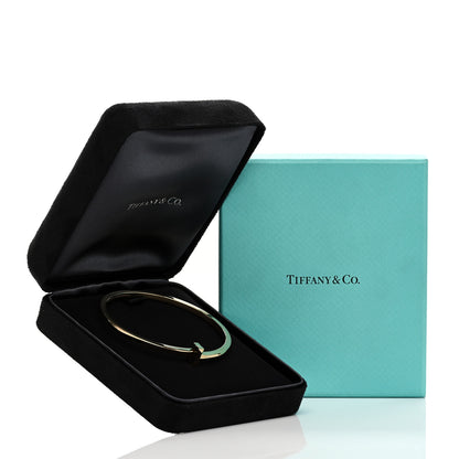 Tiffany 18K Yellow Gold Black Onyx T Wire Bracelet 4 of 4
