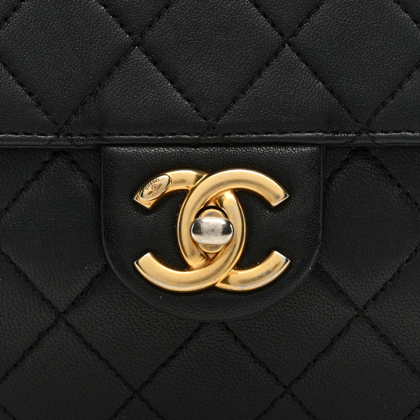 Goatskin Quilted Chic Pearls Flap Black