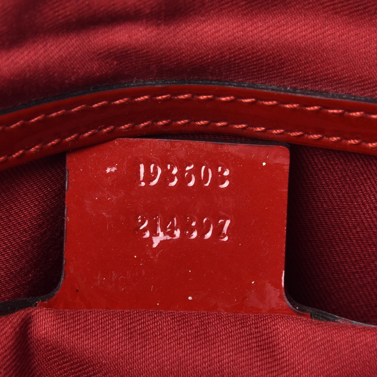 Gucci Patent GG Valentine Medium Joy Boston Red Gold 7 of 9