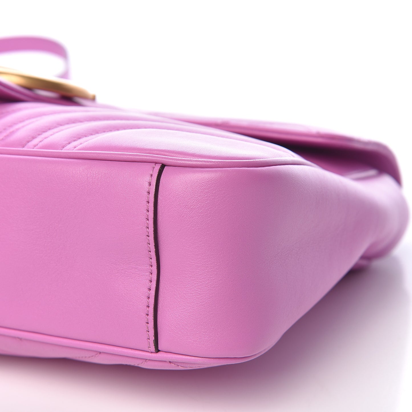 Calfskin Matelasse Medium GG Marmont Shoulder Bag Candy Mousse