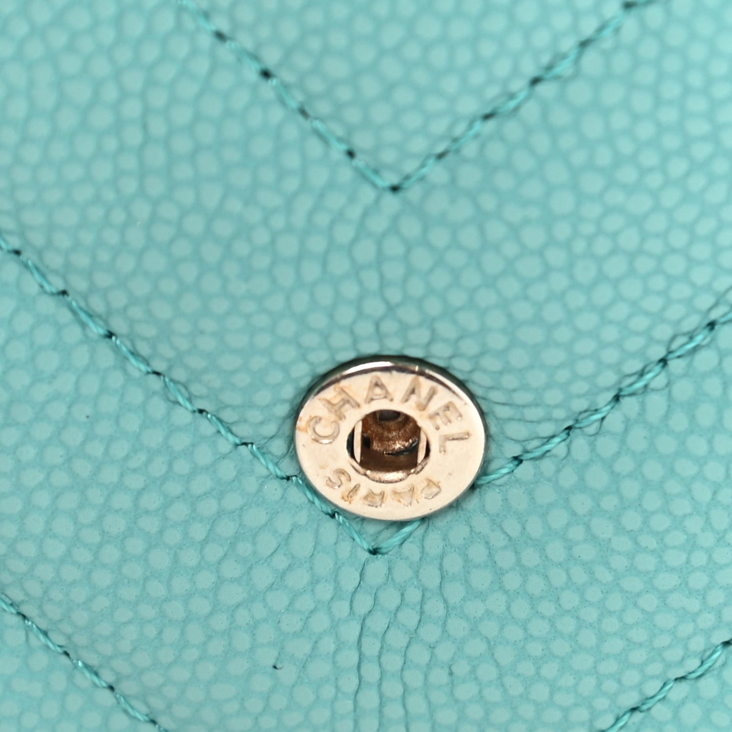 Caviar Chevron Quilted Flap Card Holder Green