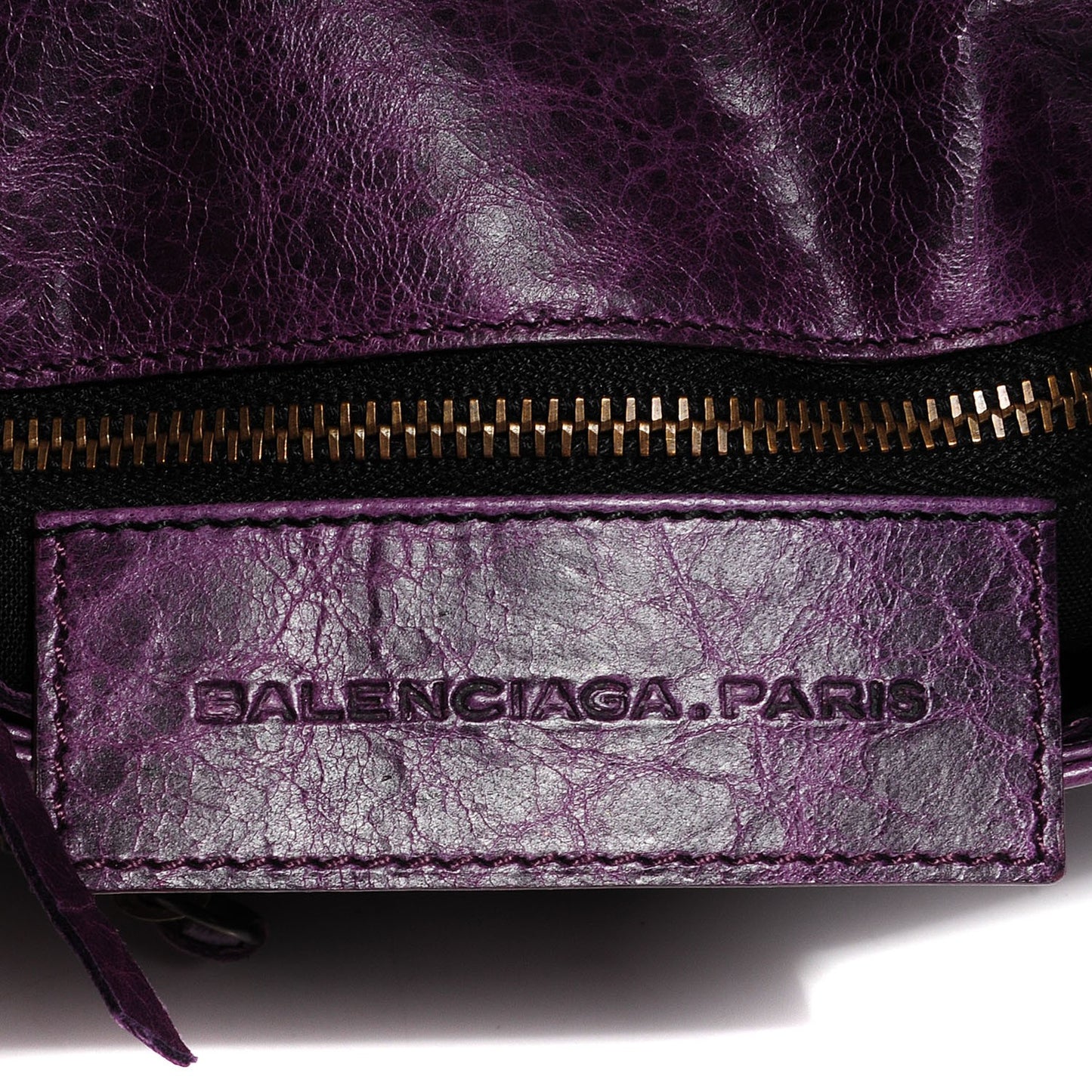 Agneau Classic Hardware Pouch Flap Clutch Raisin