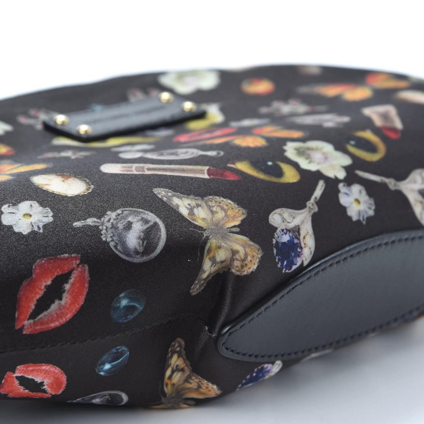 Silk Obsessions De Manta Clutch Black