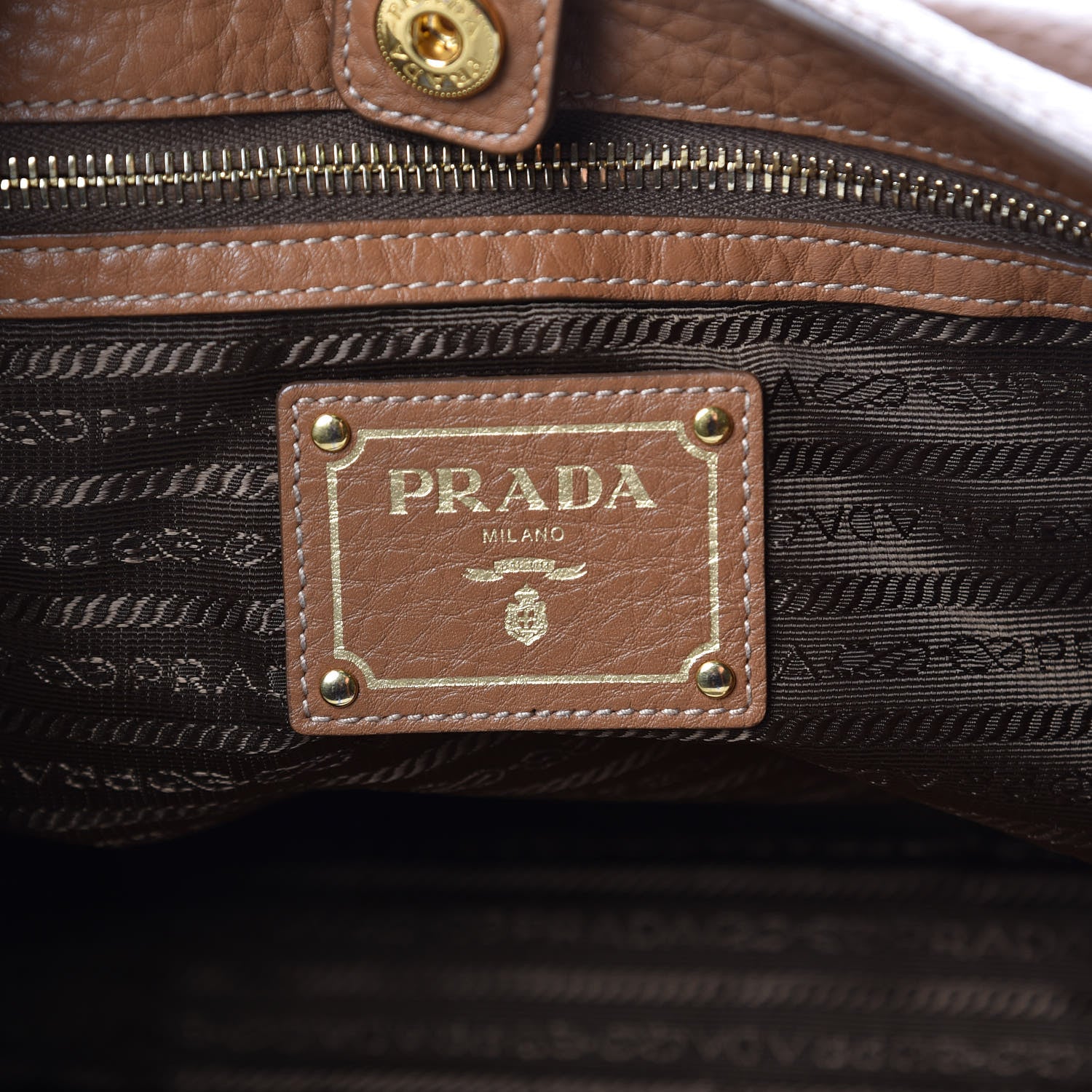 Prada Vitello Daino Side Pocket Hobo Cuoio 6 of 12