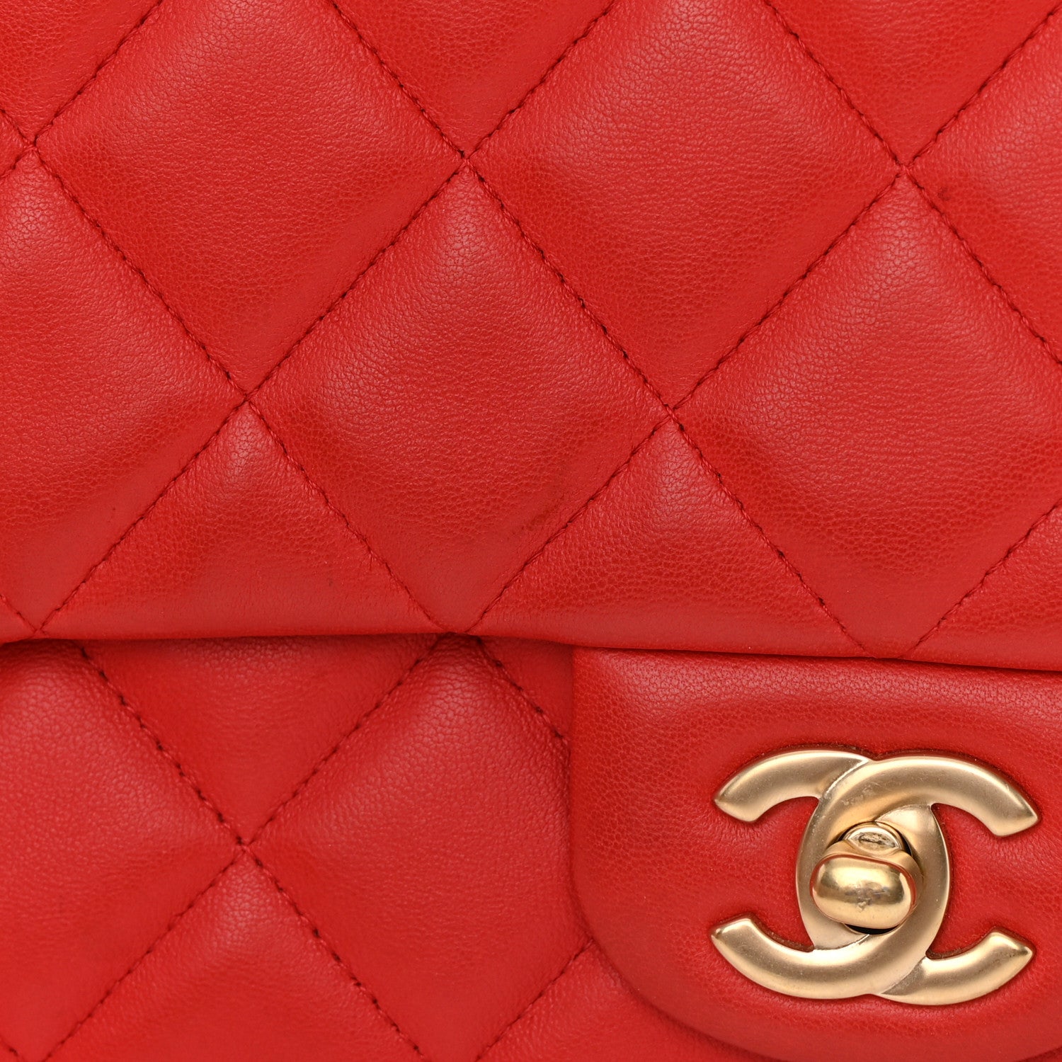 Chanel Lambskin Quilted Clutch with Chain Flap Red 18 of 19