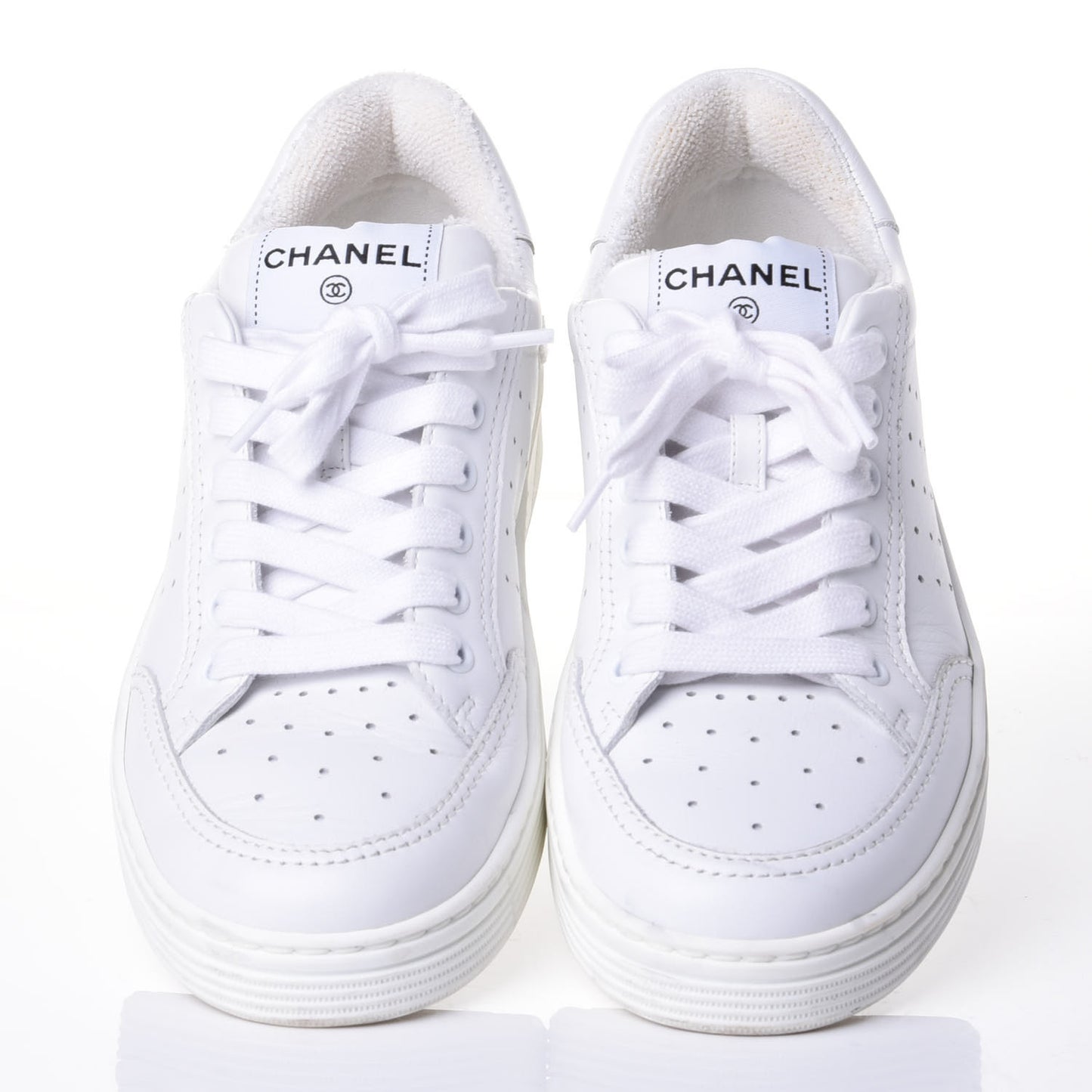 Calfskin Womens Logo Sneakers 38 White