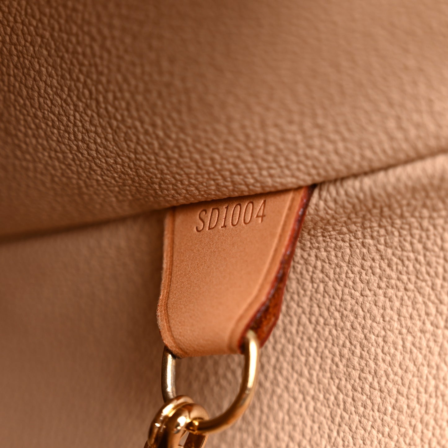 Monogram Bucket 27