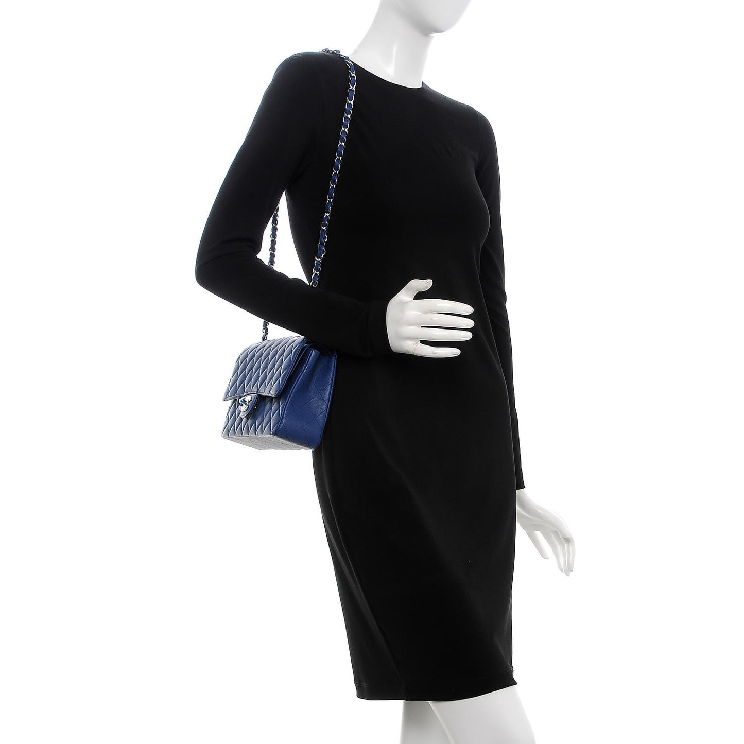 Caviar Quilted Medium Double Flap Dark Blue
