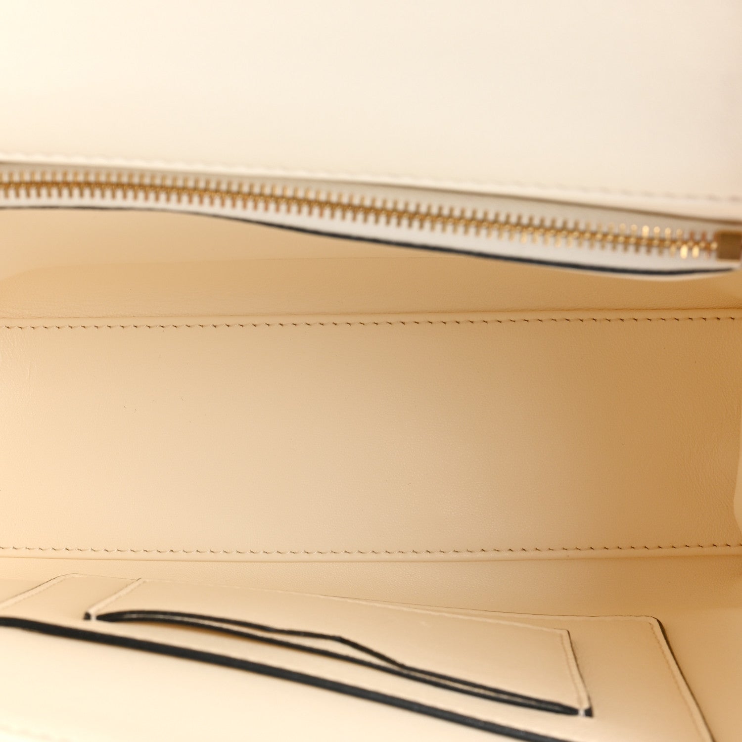 Valentino Garavani Nappa Small One Stud Top Handle Bag Ivory 5 of 9