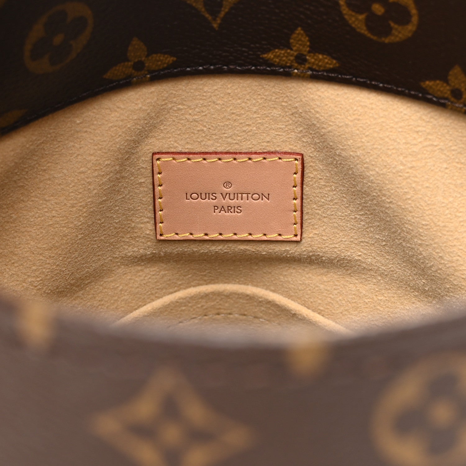 Louis Vuitton Monogram Artsy MM 6 of 9